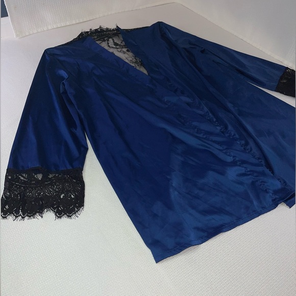 Intimate Silky Satin Lace Trim Night Cardigan Robe Size XL A - Picture 5 of 7
